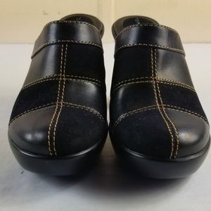 Tommy Hilfiger Heels size 6 1/2M